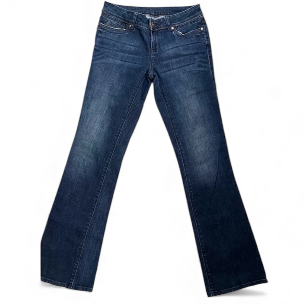 Simply Vera Vera Wang Straight Leg Jeans Size 2 Mid Rise 32 Inseam